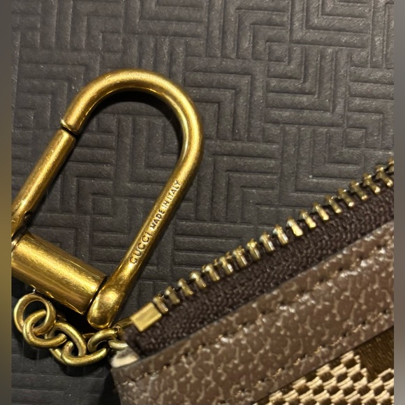 Gucci Keychain Pouch - Picture 3 of 5
